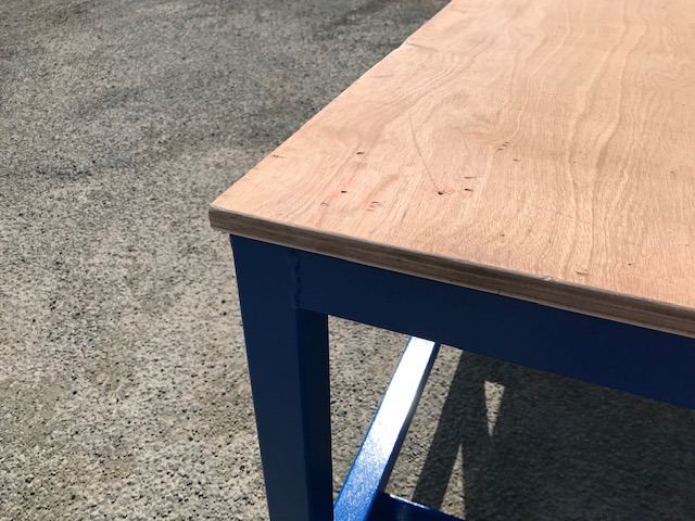 Table charge lourde detail 1